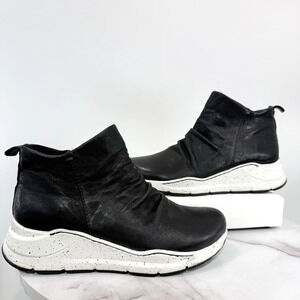 Bionica Comfort Women’s Size 10M Ortholite bootie shoe Black Athletic